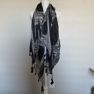 Silpada scarf